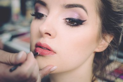 Halo lips zijn de nieuwe beautytrend van dit moment