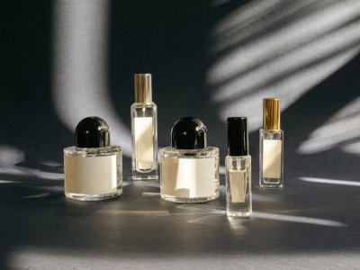 Waarom je nooit meer aan één signatuurparfum genoeg hebt