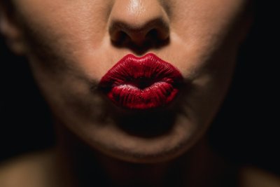 Donkere lippenstift is dé beautytrend van dit najaar